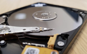 what is a hard drive and how does it work?
