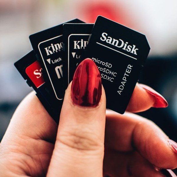 Formatted an SD Card by Mistake? What’s Recoverable — and How 1 A handful of SD and microSD cards — recovering photos after an accidental format